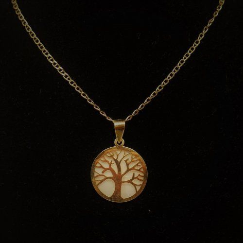 alt=\"Medalla de Oro de ley 18 K. y nacar imagen arbol de la vida. www.santelmotienda.com\"